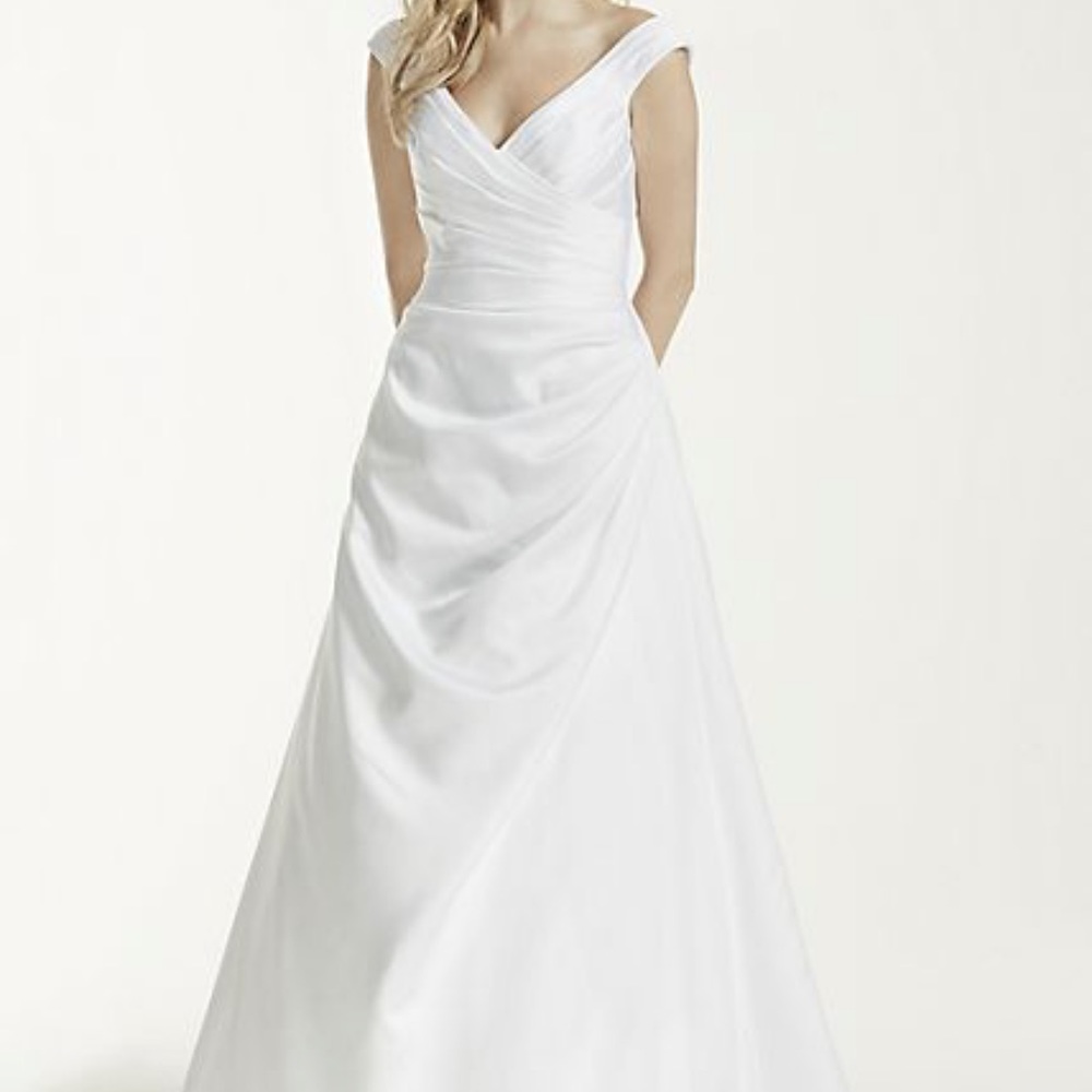 David’s Bridal Wedding Dress Size 6